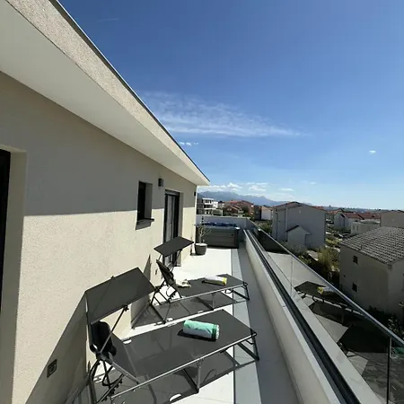 Penthouse Castel Apartament Kaštela