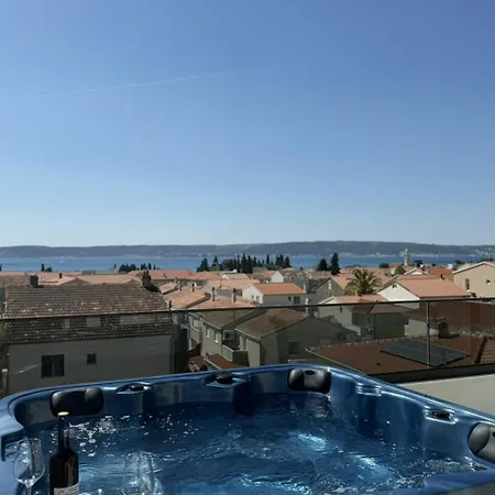 Apartman Penthouse Castel Kastela