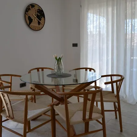 Penthouse Castel Apartament Kaštela